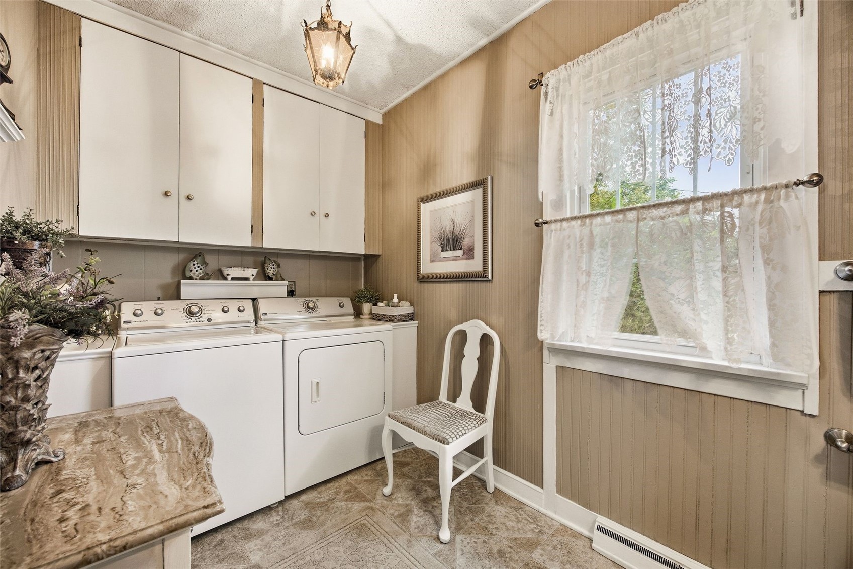3501 F Avenue NW Cedar Rapids IA 52405
