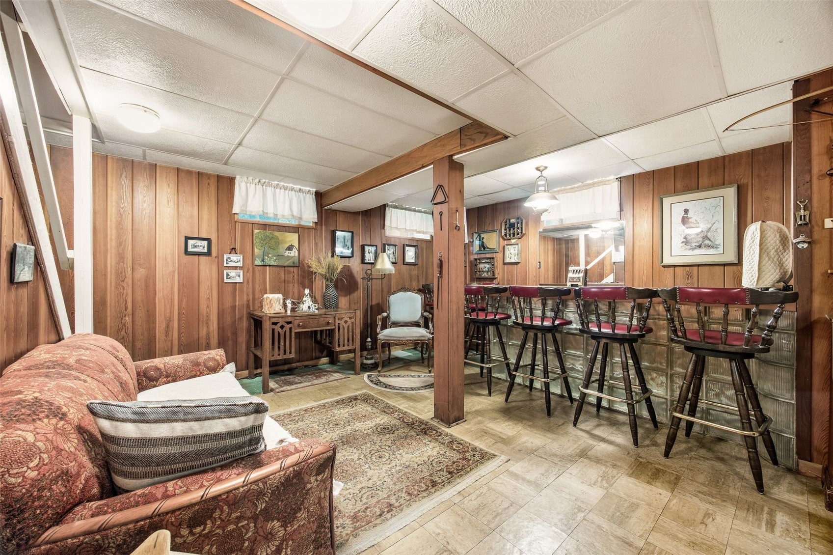 3501 F Avenue NW Cedar Rapids IA 52405