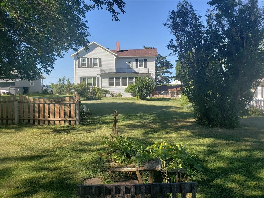 3501 F Avenue NW Cedar Rapids IA 52405