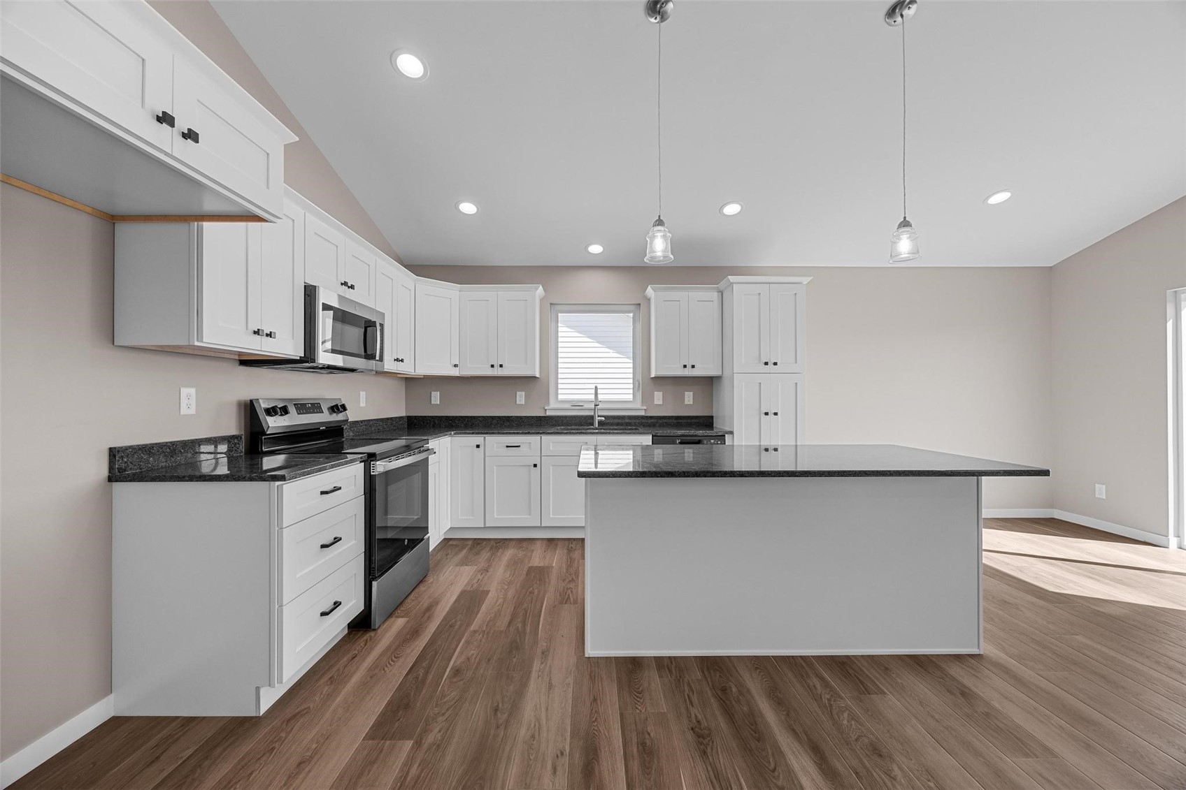 409 Sumac Drive Palo IA 52324