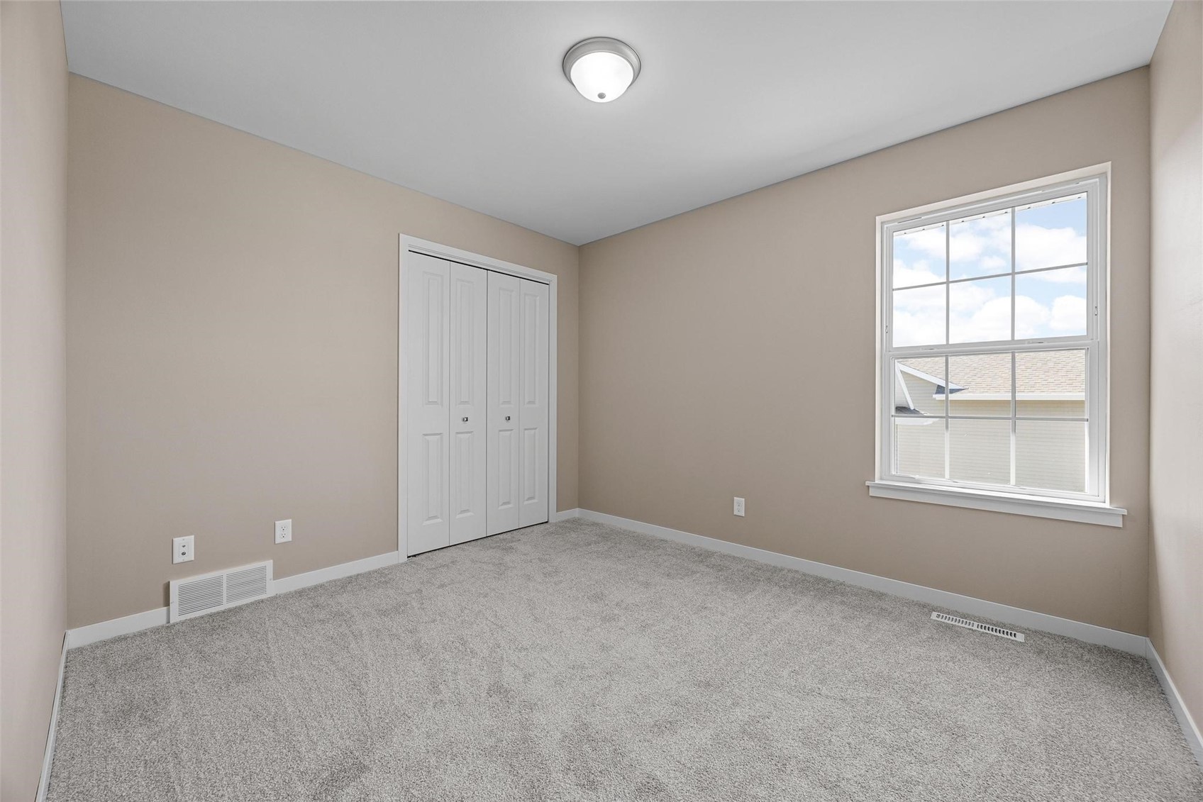 409 Sumac Drive Palo IA 52324