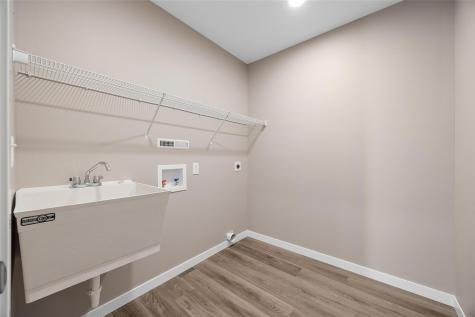 409 Sumac Drive Palo IA 52324