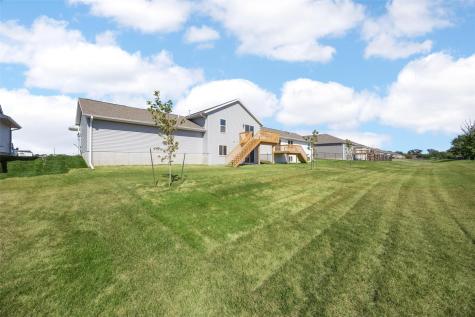 409 Sumac Drive Palo IA 52324