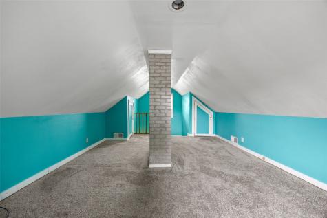 1960 2nd Avenue SE Cedar Rapids IA 52403