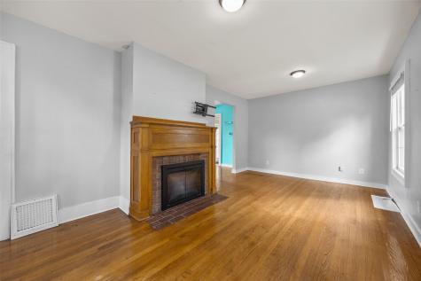 1960 2nd Avenue SE Cedar Rapids IA 52403