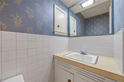3018 Terry Drive SE Cedar Rapids IA 52403