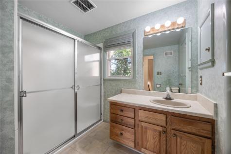 3018 Terry Drive SE Cedar Rapids IA 52403