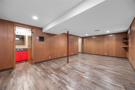 3018 Terry Drive SE Cedar Rapids IA 52403