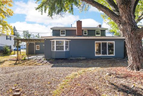 3018 Terry Drive SE Cedar Rapids IA 52403