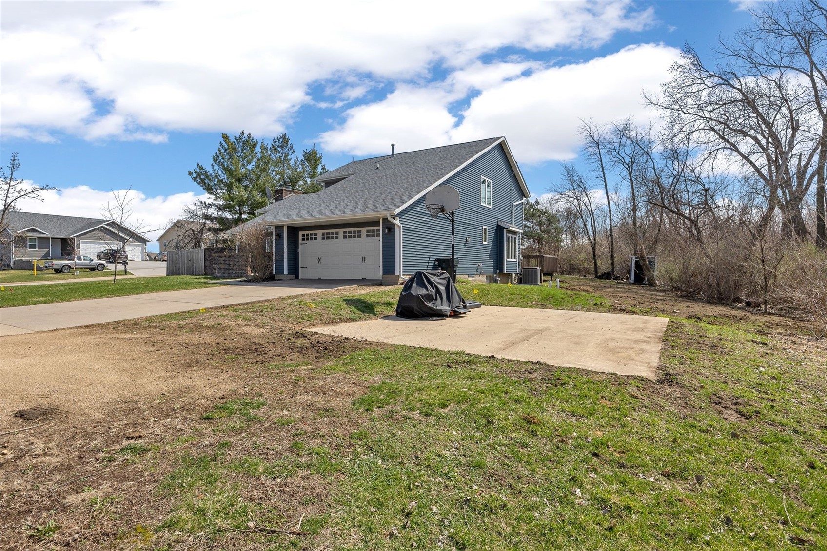5750 J Street SW Cedar Rapids IA 52404
