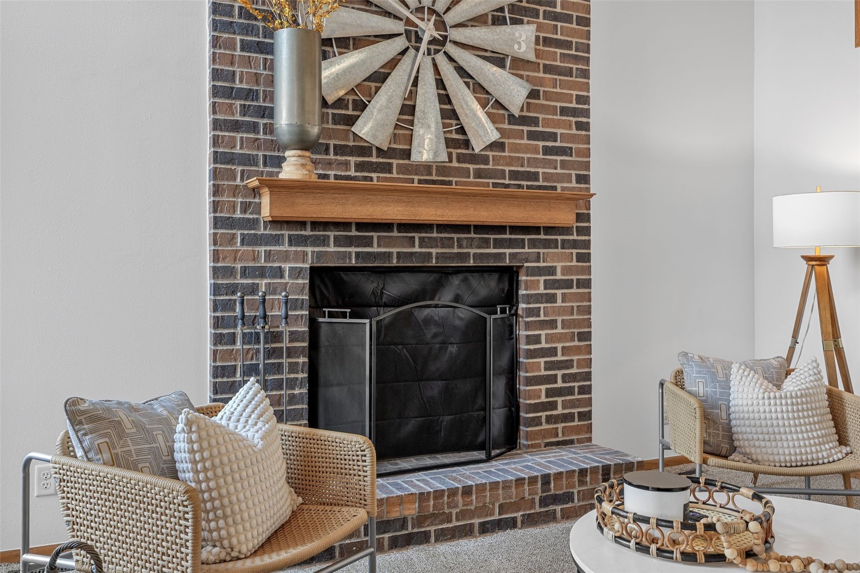 5750 J Street SW Cedar Rapids IA 52404