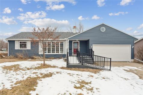 1637 13th Street NW Cedar Rapids IA 52405