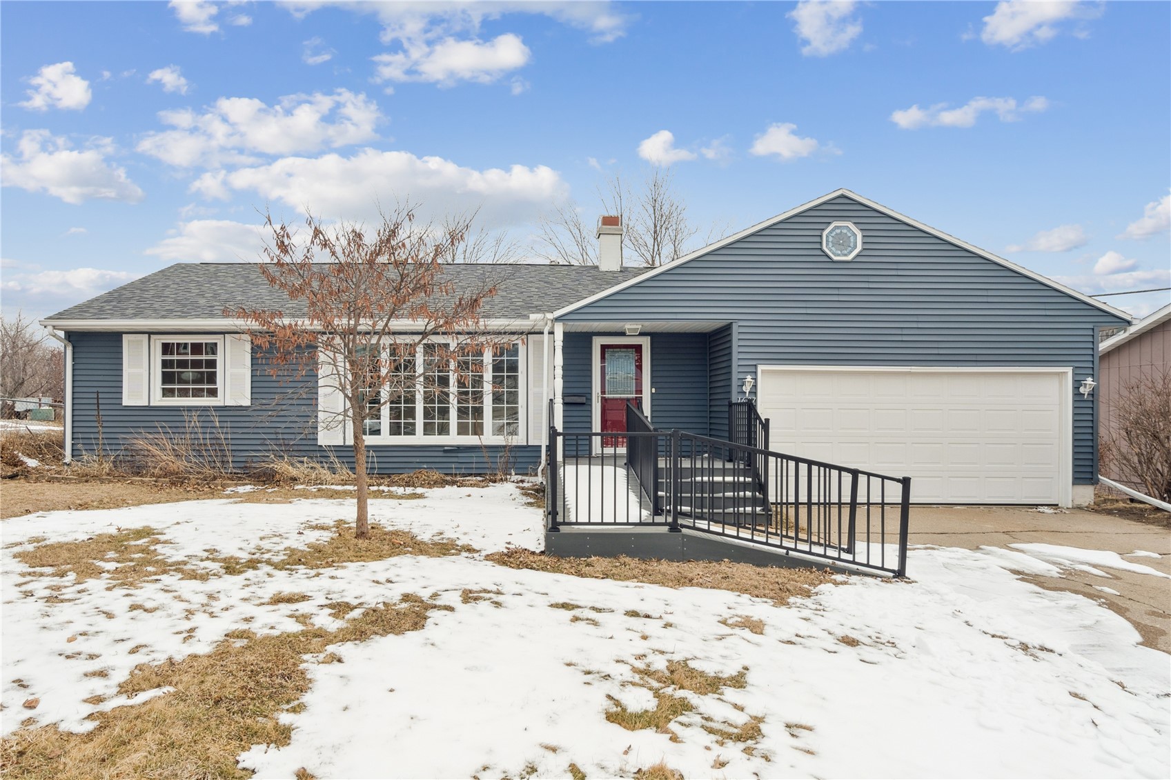 1637 13th Street NW Cedar Rapids IA 52405