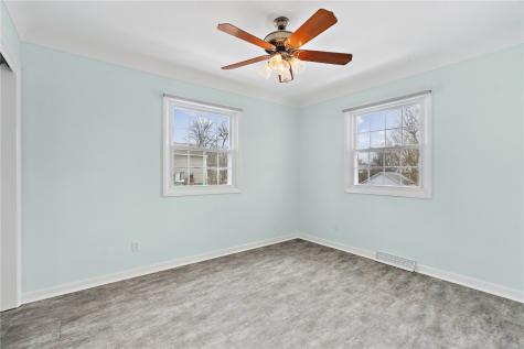 1637 13th Street NW Cedar Rapids IA 52405