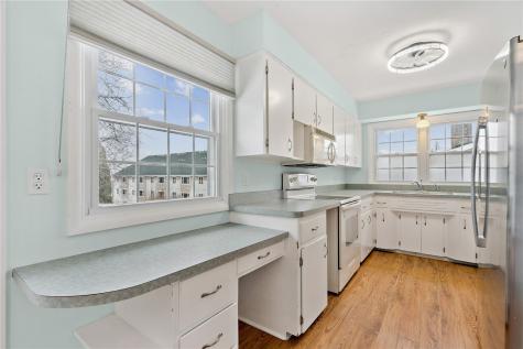 1637 13th Street NW Cedar Rapids IA 52405