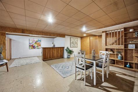 1214 Staub Court NE Cedar Rapids IA 52402