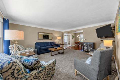1214 Staub Court NE Cedar Rapids IA 52402