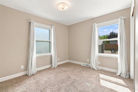 3165 25th Avenue Marion IA 52302