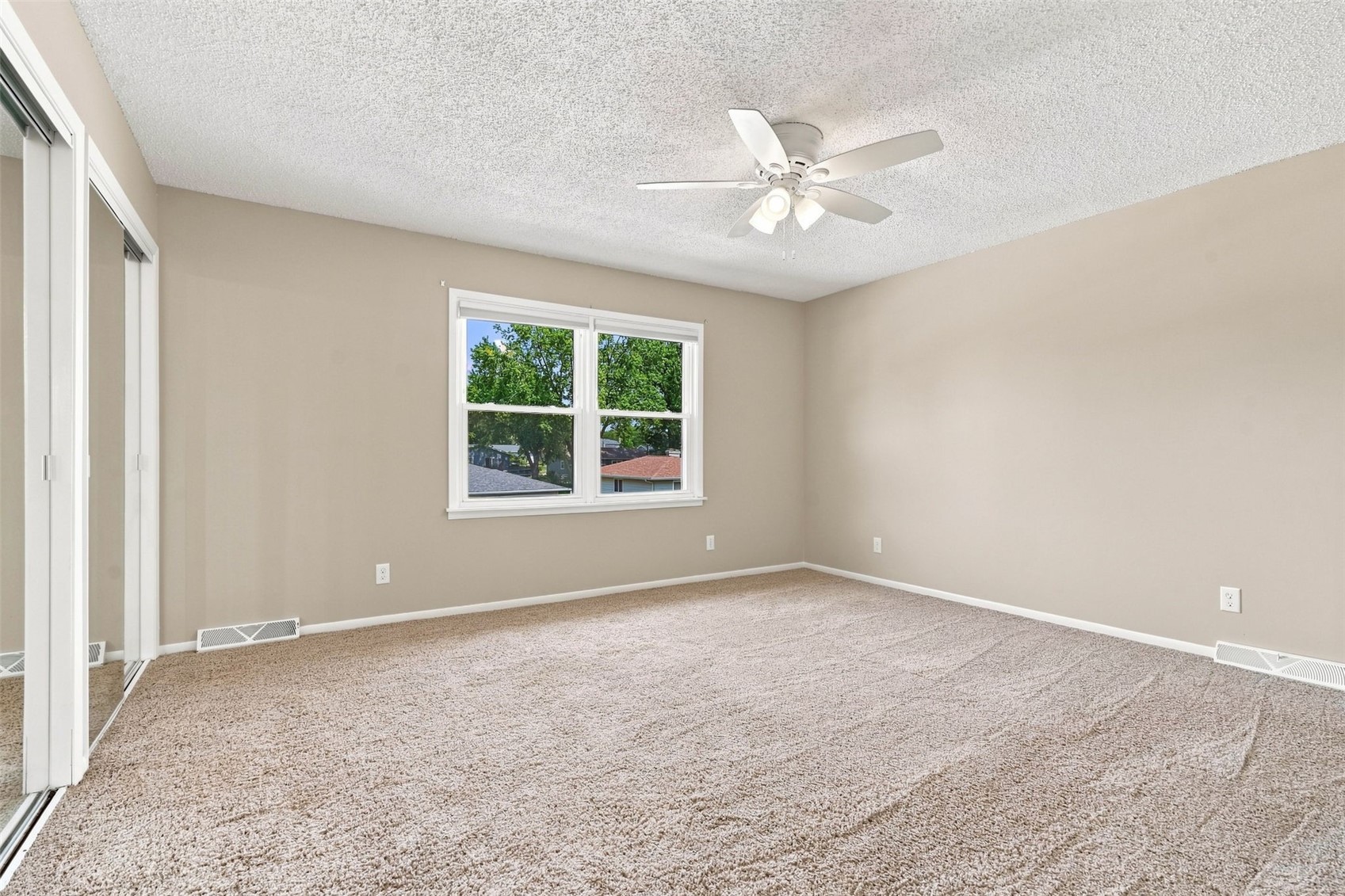 3165 25th Avenue Marion IA 52302