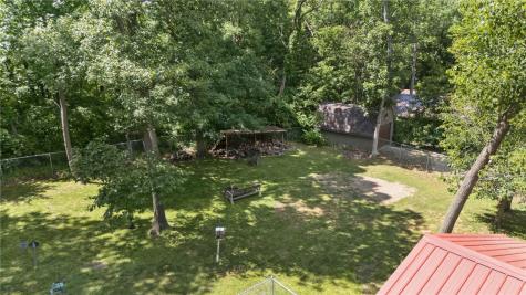 1145 Vogt Street Robins IA 52325