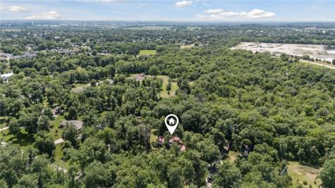 1145 Vogt Street Robins IA 52325
