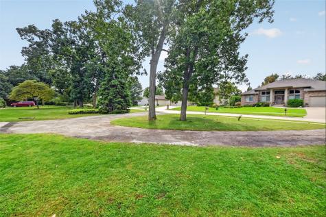 164 Hummingbird Lane Iowa City IA 52245