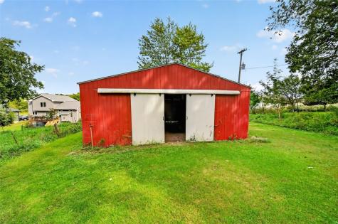 164 Hummingbird Lane Iowa City IA 52245