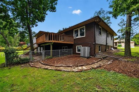 164 Hummingbird Lane Iowa City IA 52245
