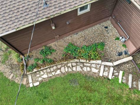 164 Hummingbird Lane Iowa City IA 52245