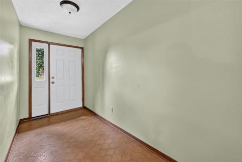 164 Hummingbird Lane Iowa City IA 52245