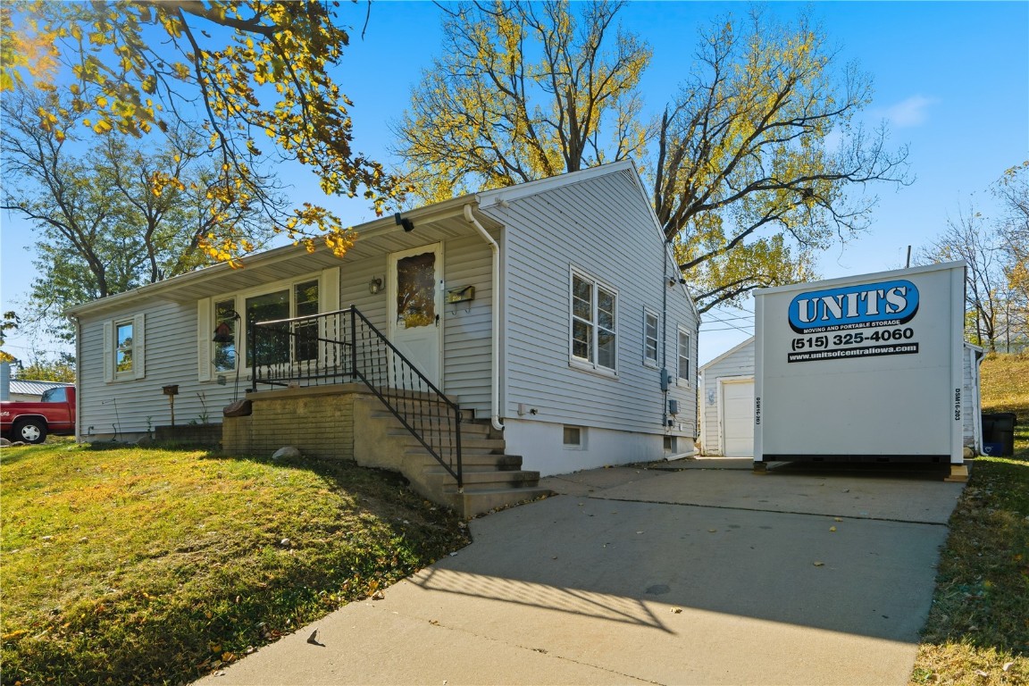 2178 Chandler Street SW Cedar Rapids IA 52404
