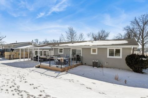 5124 Rich Mar Cedar Rapids IA 52405