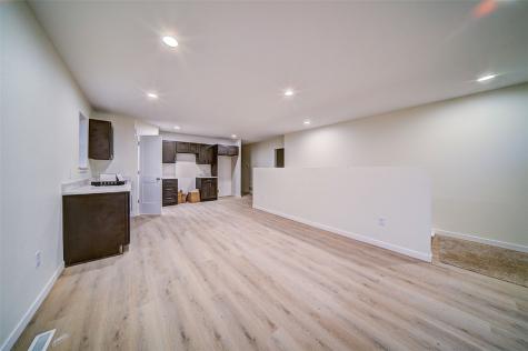 610 Wallgate Avenue Waterloo IA 50701