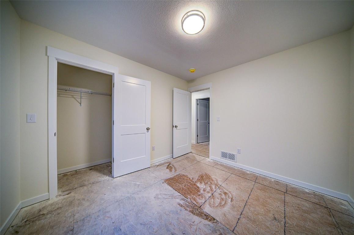 610 Wallgate Avenue Waterloo IA 50701