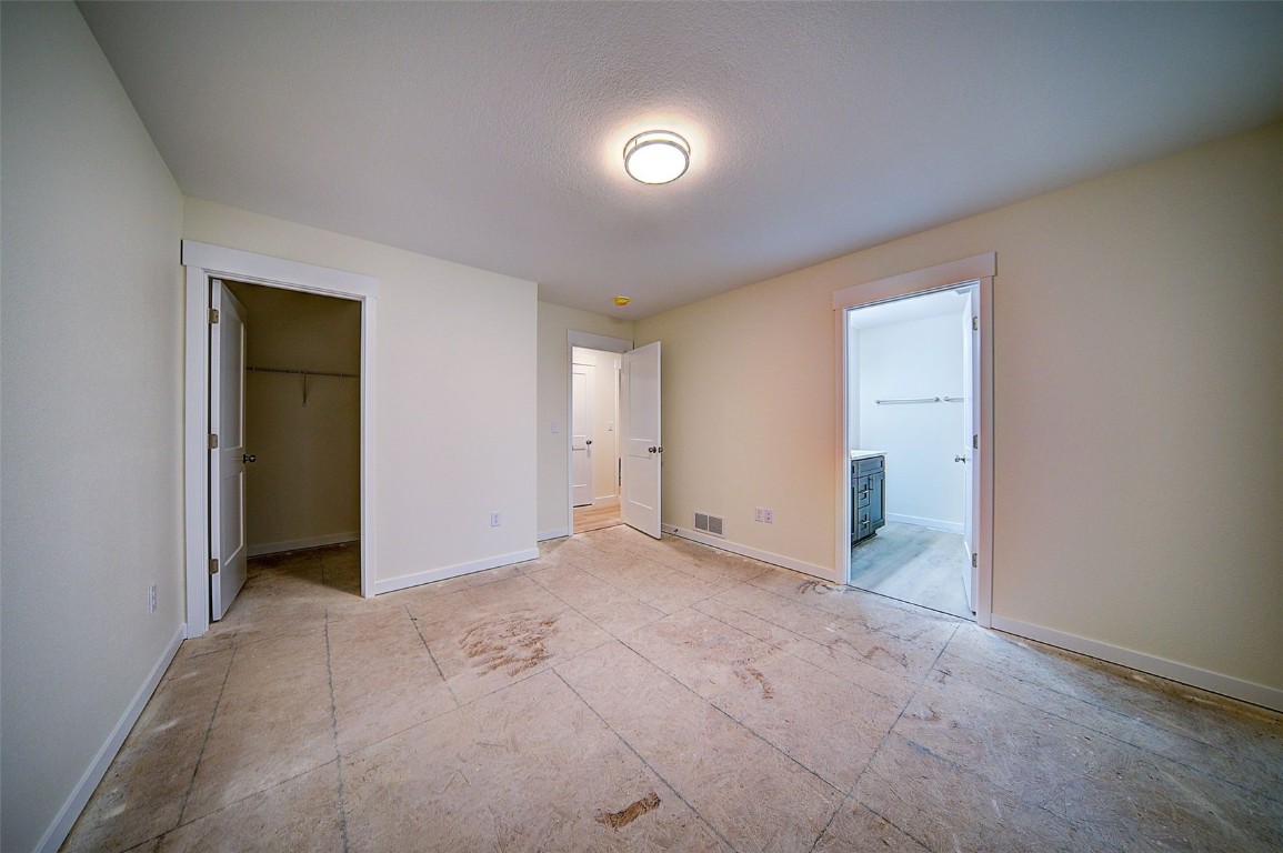 610 Wallgate Avenue Waterloo IA 50701