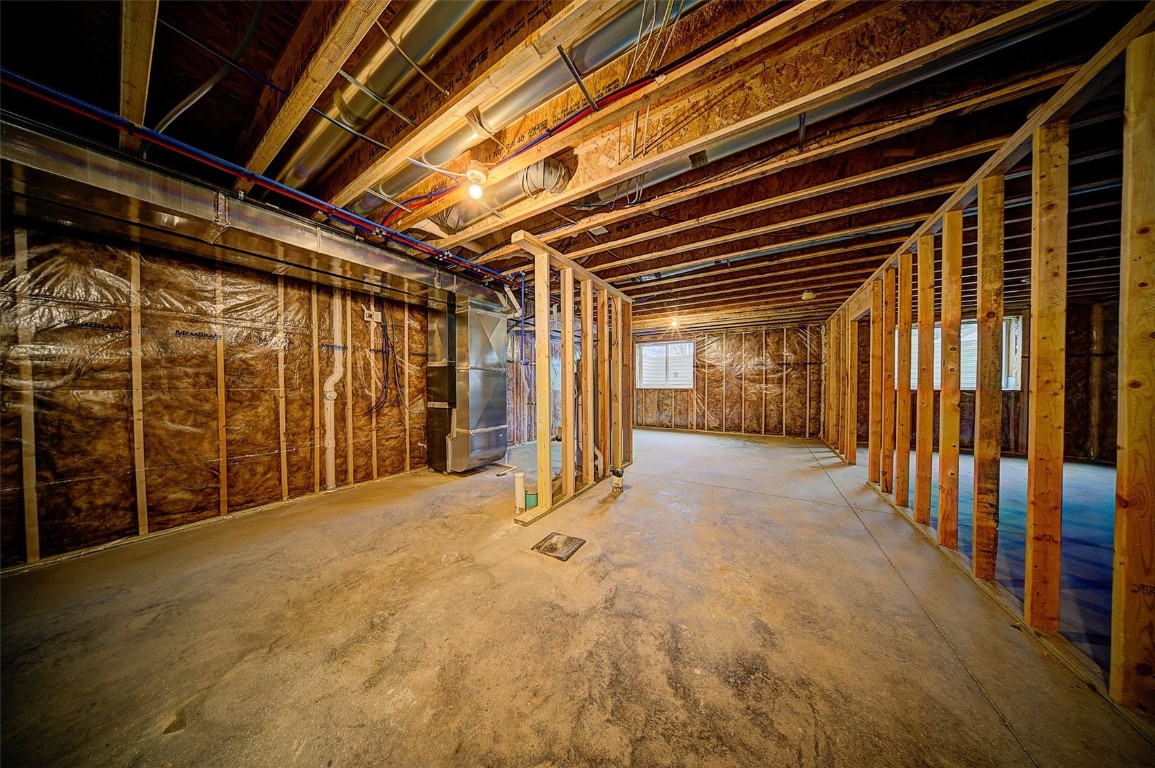 610 Wallgate Avenue Waterloo IA 50701
