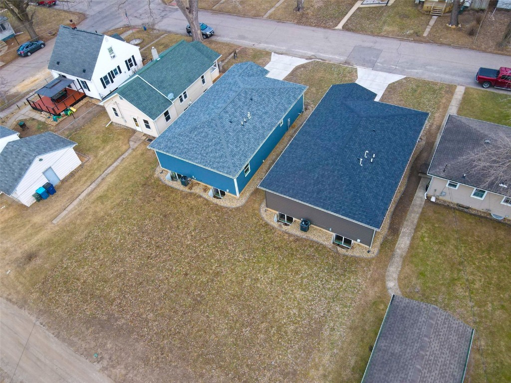 610 Wallgate Avenue Waterloo IA 50701