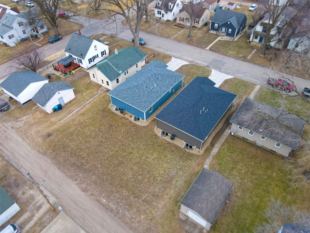 610 Wallgate Avenue Waterloo IA 50701