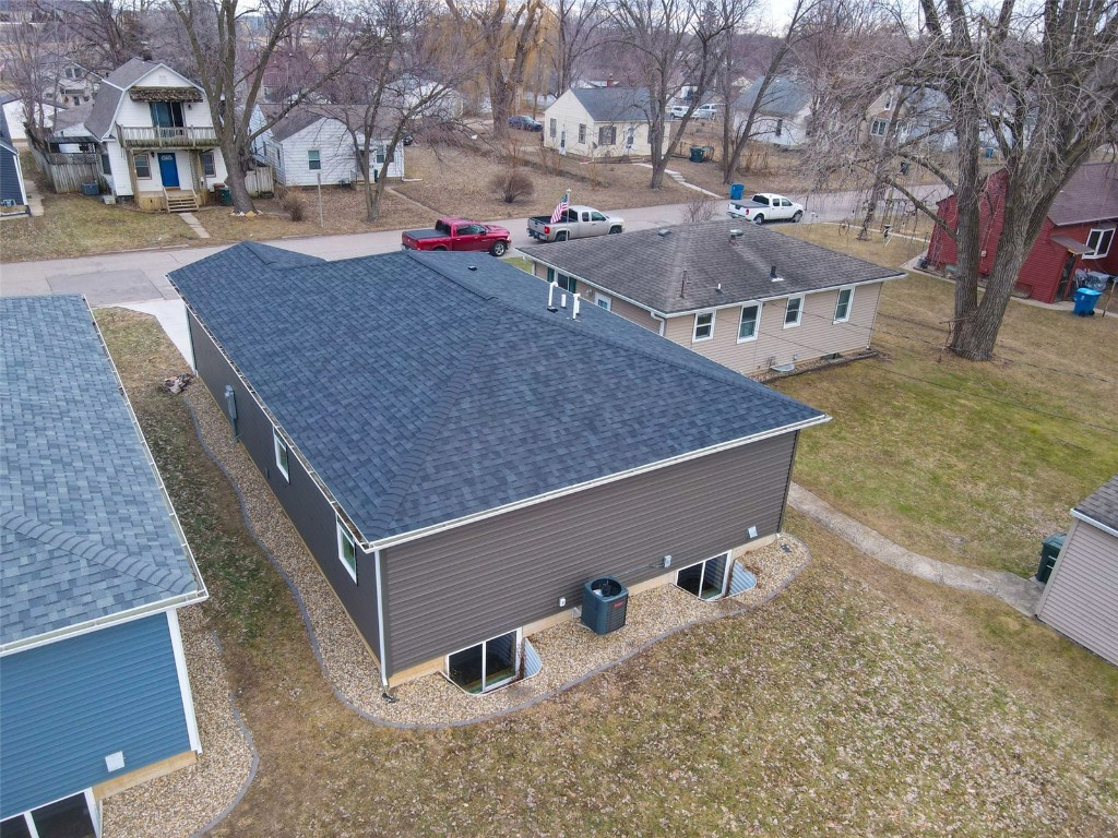 610 Wallgate Avenue Waterloo IA 50701