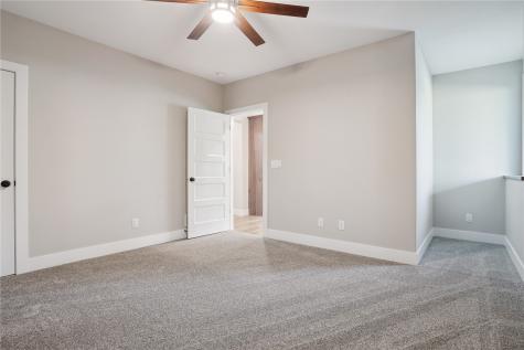 2906 Sydney Court NE Swisher IA 52338