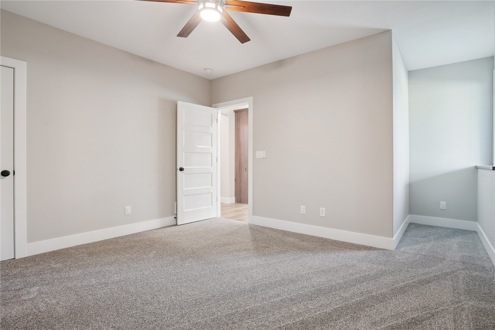 2906 Sydney Court NE Swisher IA 52338