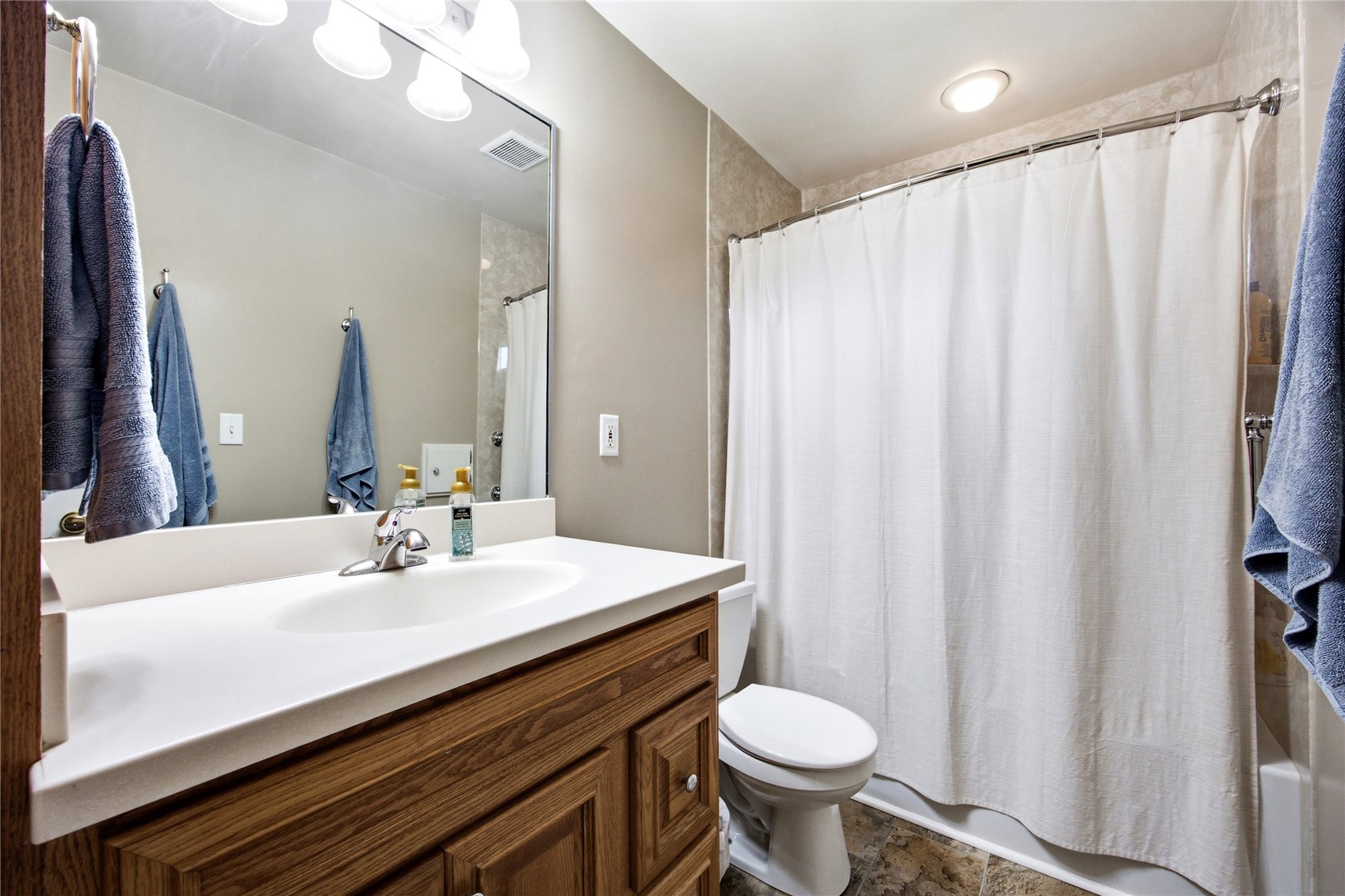 3855 Tomahawk Trail SE Cedar Rapids IA 52403