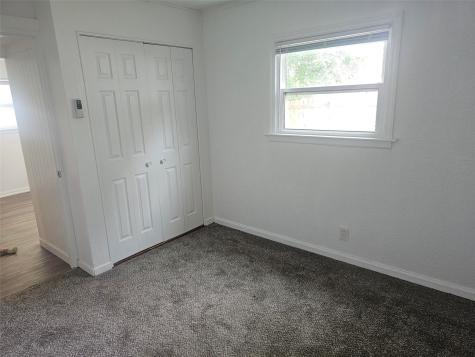 1325 Maplewood Drive NE Cedar Rapids IA 52402
