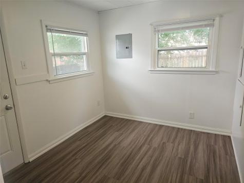 1325 Maplewood Drive NE Cedar Rapids IA 52402