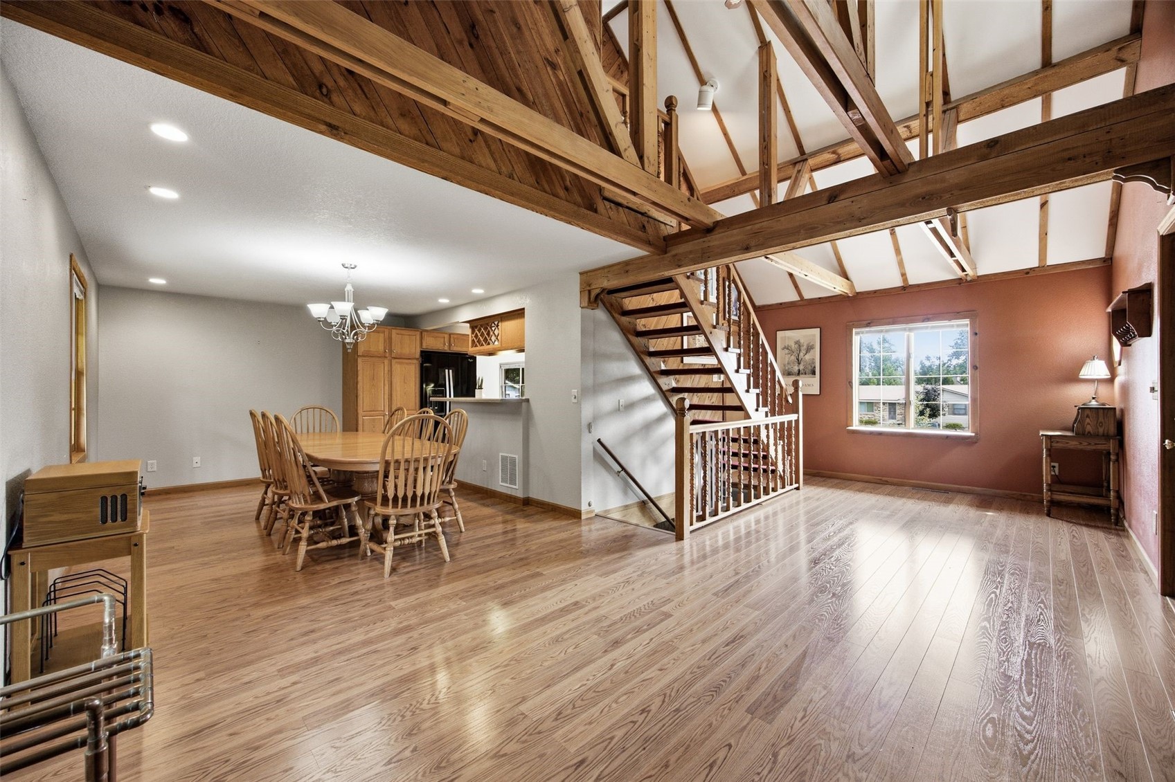 3812 Crestwood Drive NW Cedar Rapids IA 52405