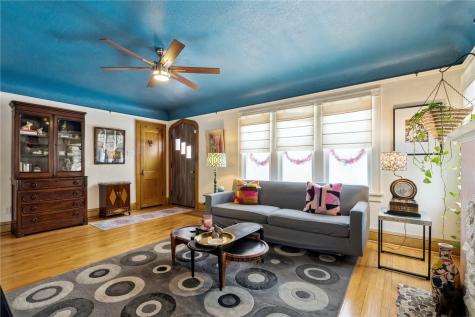 409 20th Street NE Cedar Rapids IA 52402