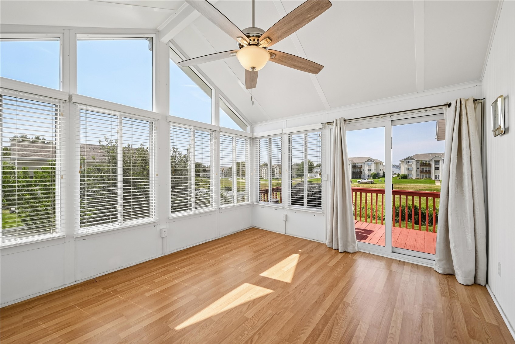 1229 English Lane NE Cedar Rapids IA 52402