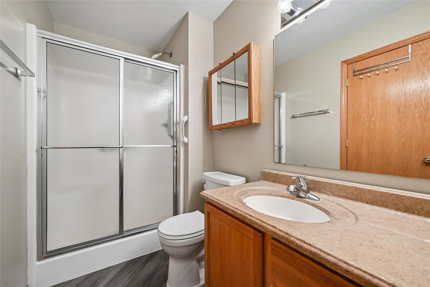 1229 English Lane NE Cedar Rapids IA 52402
