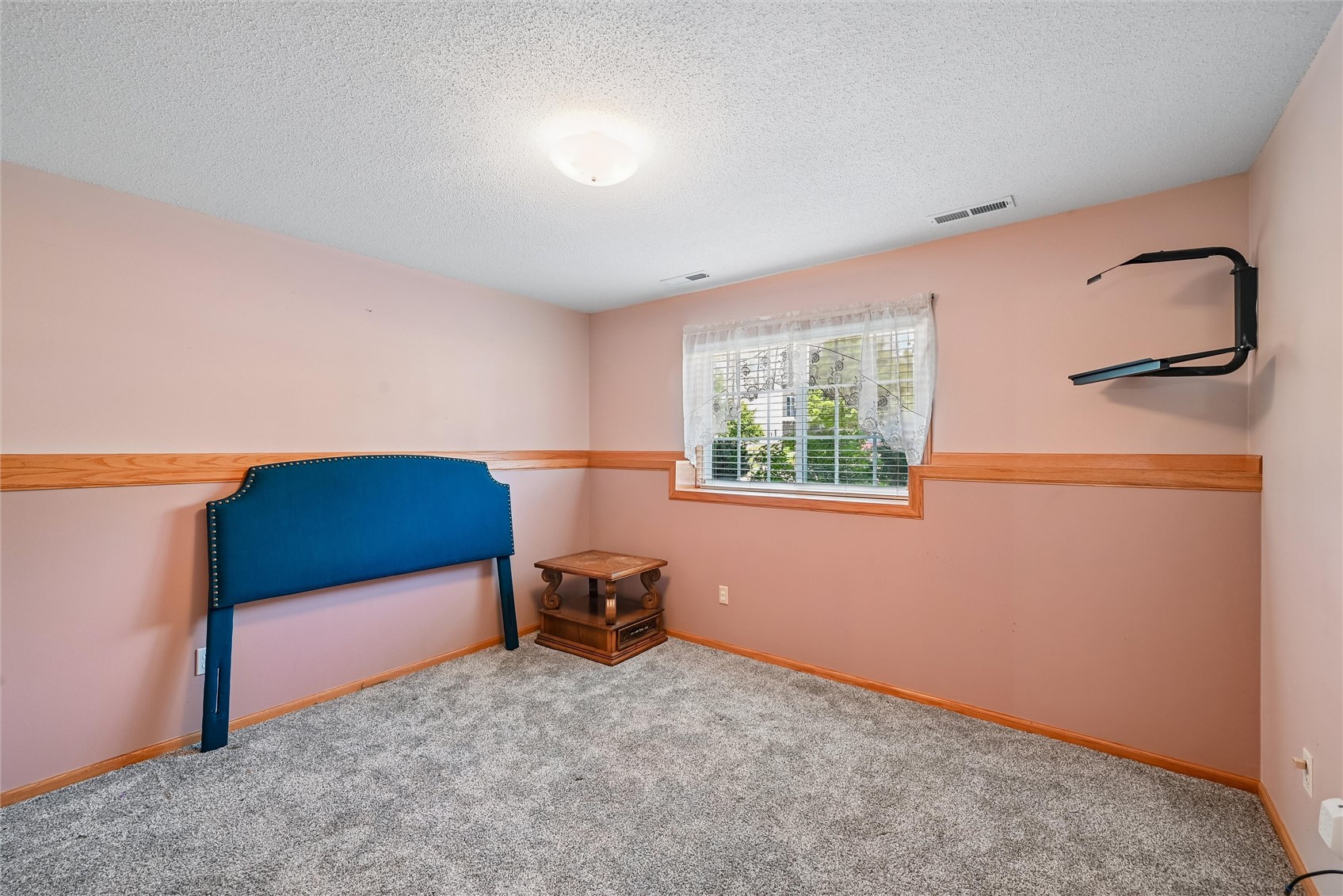 1229 English Lane NE Cedar Rapids IA 52402