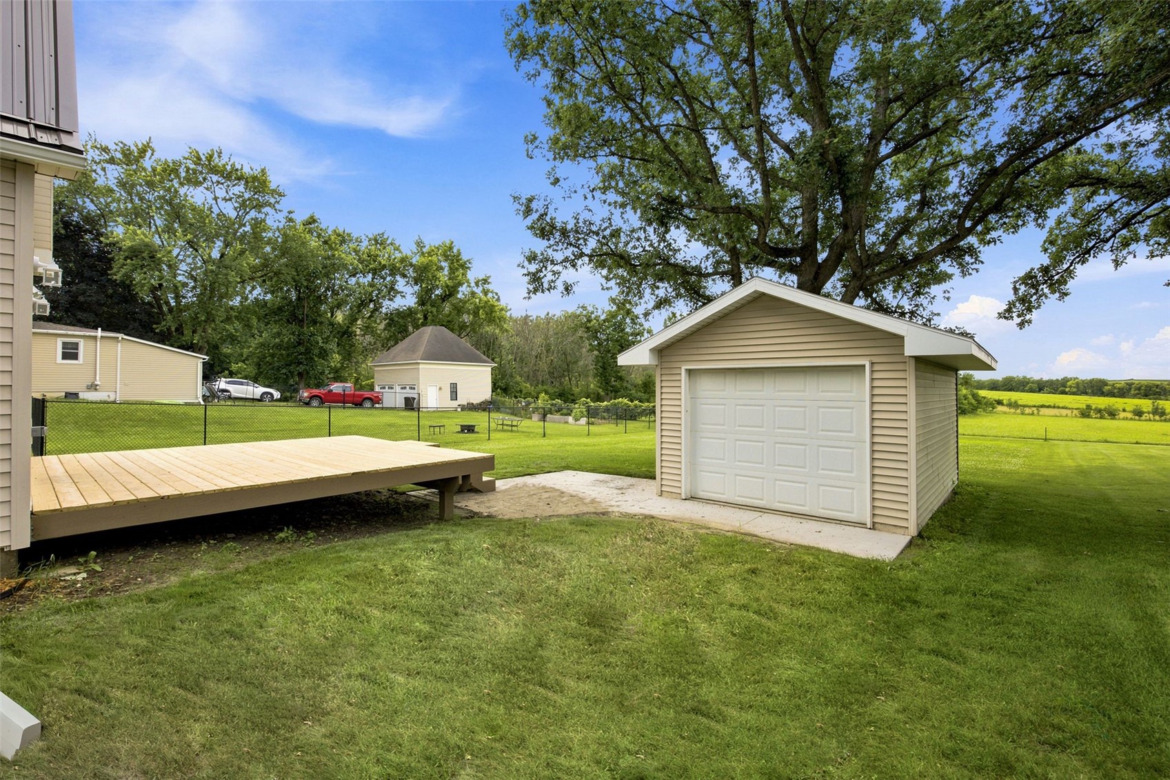 406 2nd Street S Coggon IA 52218